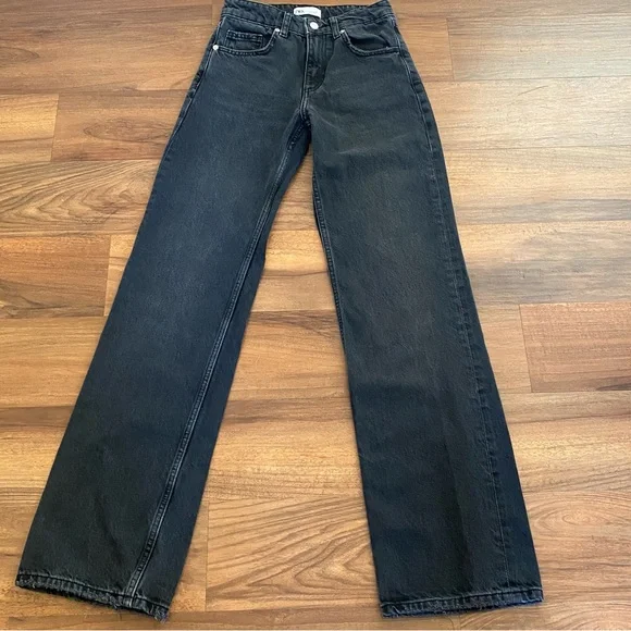 Zara High Rise Straight Black Jeans - Picture 10 of 12